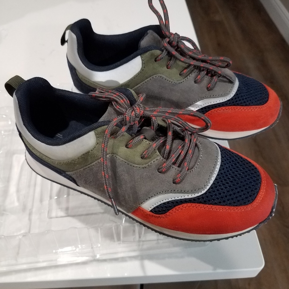 GAP Kids Colorblock Sneakers - Picture 2 of 11